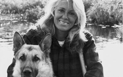 Pleasure Reading:  Woodswoman